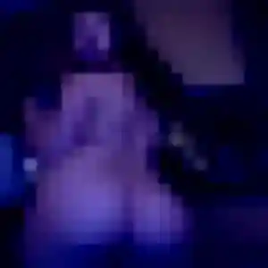 Photo privée de Sandy, 33 ans à La Chaize-Giraud - rencontre coquine