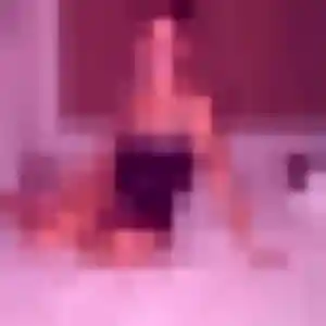 Photo exclusive de Déborah, 30 ans à La Chapelle-des-Fougeretz - plan discret