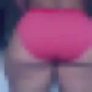 Cindy, 36 ans, en ligne à La Chapelle-Launay pour une rencontre coquine