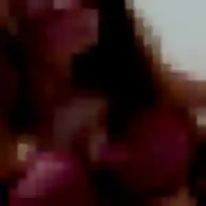 Nassira, 36 ans, cherche un plan cul à La Charité-sur-Loire