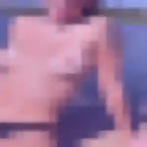 Hope, 34 ans, en ligne à La Châtaigneraie pour une rencontre coquine