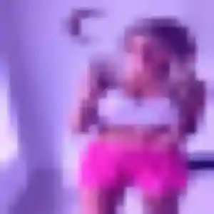 Photo exclusive de Adwoa, 36 ans à La Crèche - plan discret