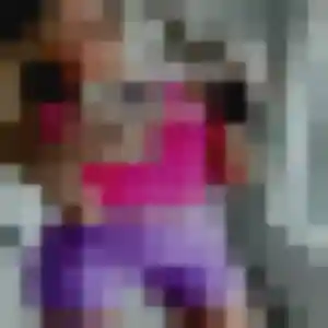 Esi, 27 ans, connectée à La Plaine pour une rencontre coquine