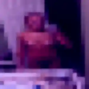 Yankuba, femme de 28 ans cherche plan cul à La Selle-en-Luitré