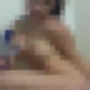 Photo de Kimberley à La Tessoualle (42 ans) - plan cul discret