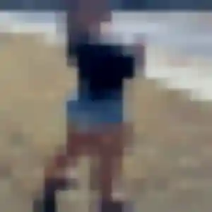 Funke, 36 ans, disponible à La Ville-aux-Dames pour une rencontre coquine