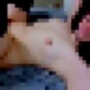 Photo privée de Issa, 31 ans à Labastide-Monréjeau - plan discret