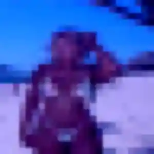 Shade, 38 ans, connectée à Labry pour un plan cul