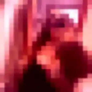 Ténin, 22 ans, connectée à Lagardelle-sur-Lèze pour une rencontre coquine