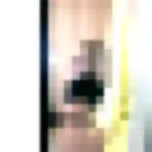 Photo privée de Yemisi, 45 ans à Landeleau - rencontre sans lendemain