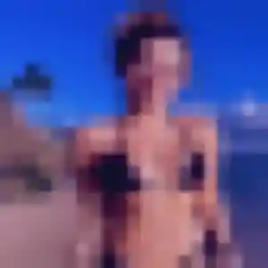 Photo de Akissi à Lanvéoc (33 ans) - plan cul discret