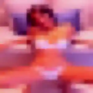 Noëlle, 43 ans, en ligne à Larnod pour une rencontre coquine