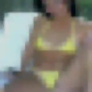 Rejoins Rehema, 27 ans à Laroquebrou gratuitement