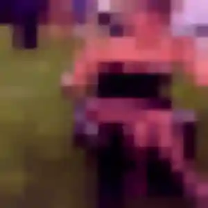 Photo de Grace à Lassay-les-Châteaux (22 ans) - plan cul anonyme
