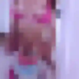 Jennifer, 29 ans, disponible à Lassigny pour une rencontre coquine
