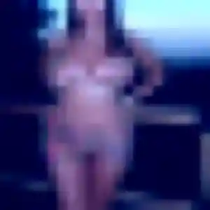 Saly, 36 ans, en ligne à Laveyron pour un plan cul