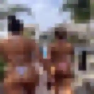 Adeola, 31 ans, connectée à Le Bez pour une rencontre coquine
