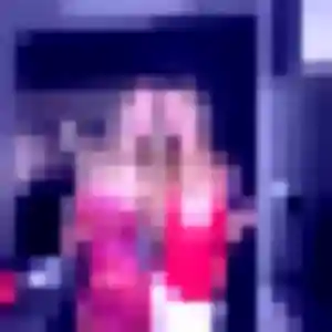 Photo de Nicole à Le Castellet (27 ans) - plan cul anonyme