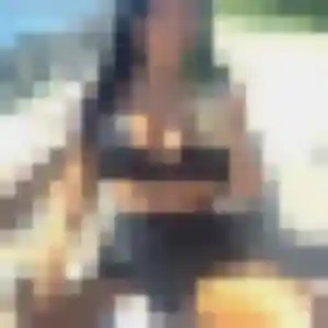 Photo sexy de Toyin, 23 ans à Le Fay - rencontre sans lendemain