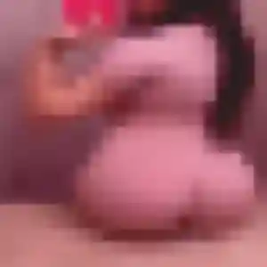 Photo exclusive de Oumou Kalsoum, 45 ans à Le Garric - rencontre sans lendemain