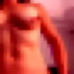 Photo sexy de Isatou, 23 ans à Le Marigot - rencontre coquine