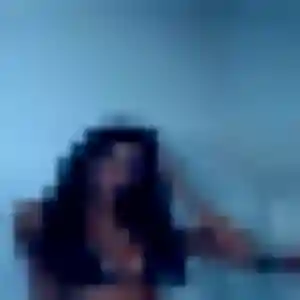 Akissi, 35 ans, connectée à Le Neubourg pour une rencontre coquine