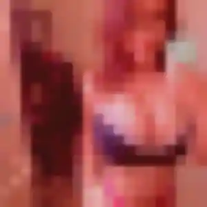 Stella, 40 ans, en ligne à Le Rheu pour une rencontre coquine