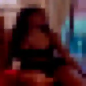 Honorine, 34 ans, dispo pour plan cul à Le Teilleul