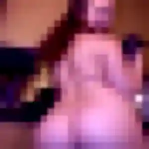 Aya, 26 ans, dispo pour plan cul à Le Temple-de-Bretagne