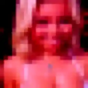 Sexy Nassira, 36 ans à Le Temple - découvrir son profil