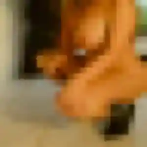 Photo exclusive de Ehui, 41 ans à Le Vieil-Évreux - rencontre coquine