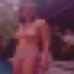 Mabinty, femme de 41 ans veut plan cul à Le Vigeant