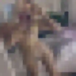 Photo de Fama à Leffrinckoucke (22 ans) - plan cul anonyme