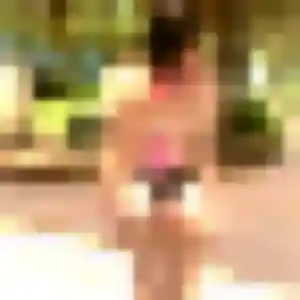 Charline, femme de 27 ans veut plan cul à Les Authieux-sur-le-Port-Saint-Ouen