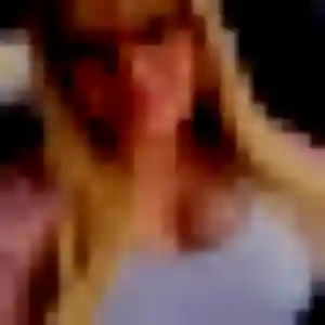 Amandine, fille de 39 ans cherche plan cul à Les Mayons