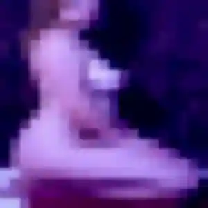 Photo de Perrine à Les Moitiers-d'Allonne (42 ans) - plan cul gratuit