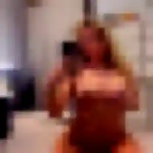 Bigué, 36 ans, connectée à Les Monts-Ronds pour une rencontre coquine