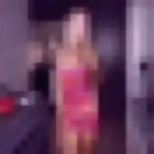 Charmante Prisca, 37 ans à Les Ormes - voir sa photo