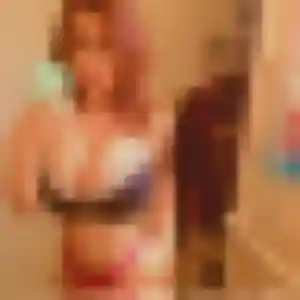 Claudine, femme de 35 ans propose plan cul à Les Peintures