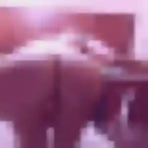 Héloïse (26 ans) à Les Touches attend un plan cul aujourd'hui