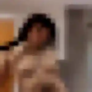 Joséphine (23 ans) à Les Touches propose un plan cul maintenant