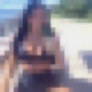 Charmante Quetsia, 33 ans à Limersheim - la contacter
