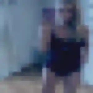 Photo de Gnilane à Limetz-Villez (23 ans) - plan cul discret