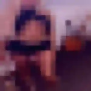 Aliyah, 35 ans, connectée à Limoges pour une rencontre coquine