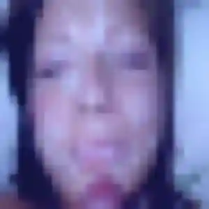 plan cul à Lissieu : profil de Pénélope, 32 ans - inscription gratuite