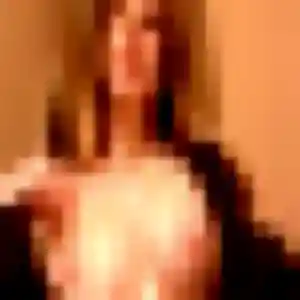 Sexy Aissatou, 33 ans à Livré-sur-Changeon - voir sa photo