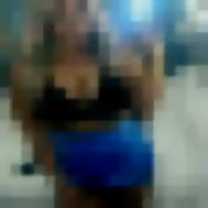 Oluchi, 44 ans, en ligne à Lobsann pour un plan cul