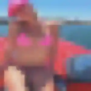 Arame, fille de 23 ans propose plan cul à Locmariaquer