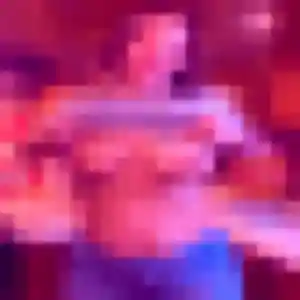 Tessa (22 ans) à Loix attend une rencontre ce soir