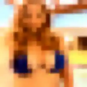 Déla, 35 ans, disponible à Longnes pour une rencontre coquine